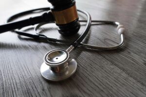 Judge gavel and stethoscope representing medical malpractice law in Pennsylvania